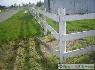 10680 Halfway Rd, Elk Grove, CA 95624