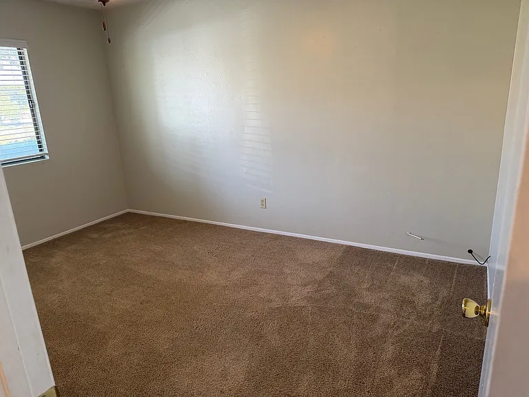 6413B Lynch Canyon Dr #B — Photo 7
