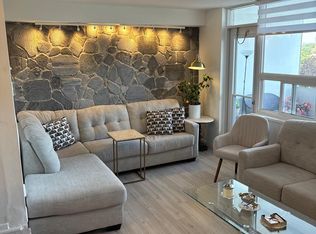 1360 York Mills Rd #408, Toronto, ON M3A 2A2