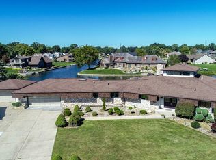 51154 Blue Ribbon Ln, Elkhart, IN 46514