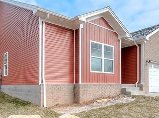 256 Oak Ridge Dr, Frankfort, KY 40601