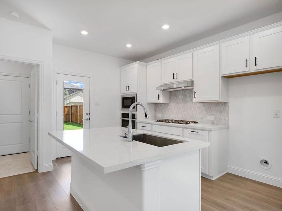 1st image of 1108 Broomsedge Mews