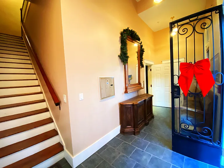 19 E Johnson St #4 — Photo 56