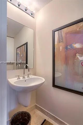6515 Collins Ave #1804 — Photo 13