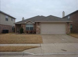 2140 Laughlin Rd, Fort Worth, TX 76177