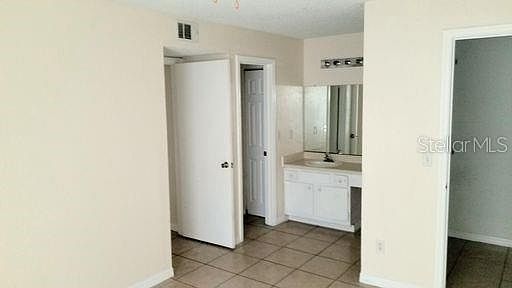 3rd image of 5701 Gatlin Ave APT 117