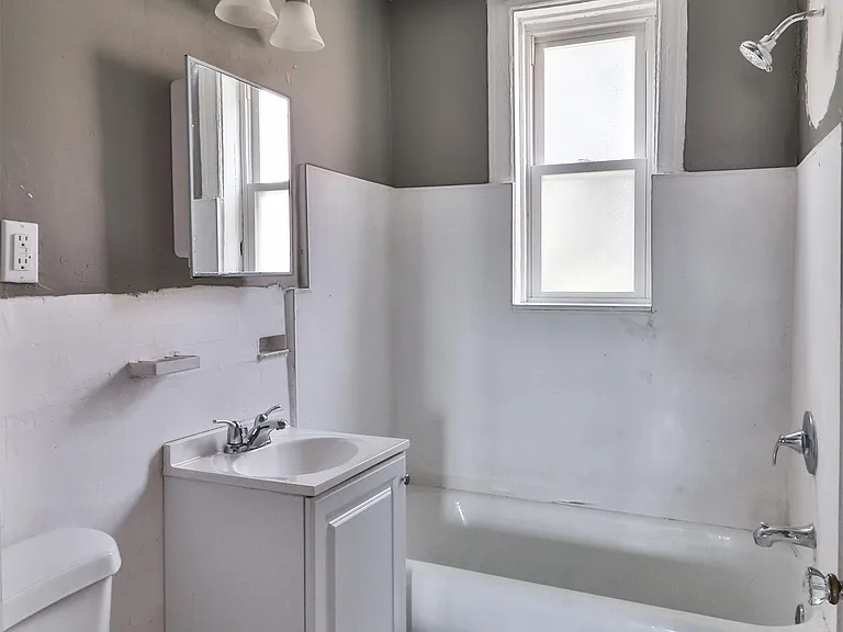 3860 Bamberger Ave — Photo 10