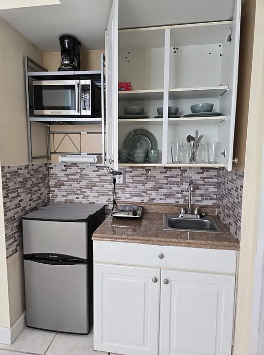 14144 SW 158th Ct — Photo 4