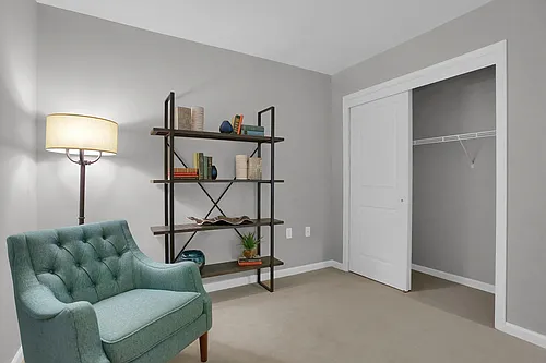 Oakwood Hills Apartments Photo 1