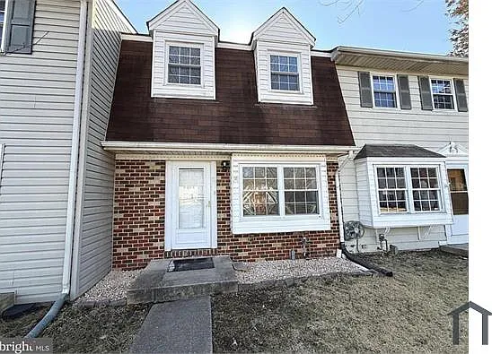 24 King Richard Ct