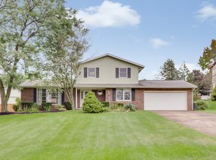 2082 Windham St NE, Canton, OH 44721