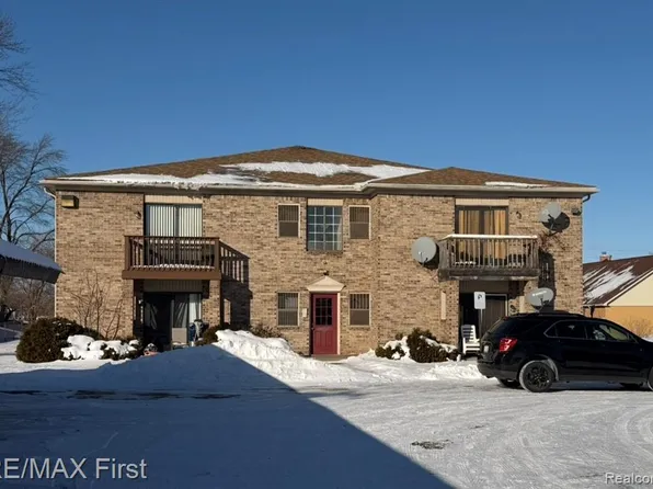 286 E Thirteen Mile Rd APT 104, Madison Heights, MI 48071