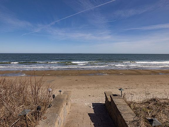 2nd image of 1138 Ocean Blvd