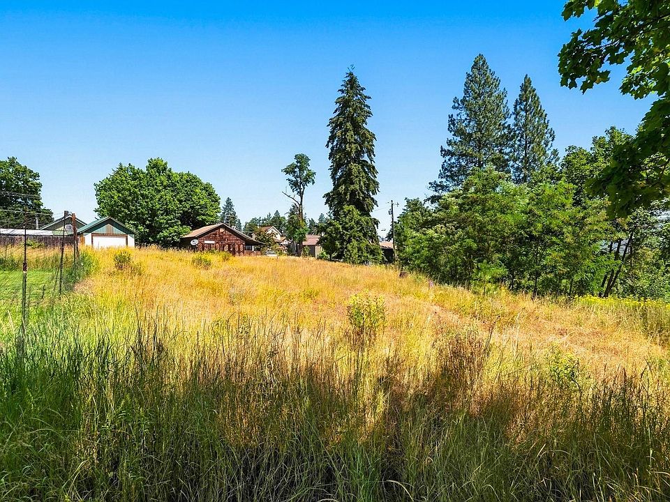1st image of 413 Summit Blvd