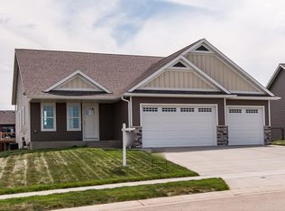 4240 Silver Ridge Pl NW, Rochester, MN 55901