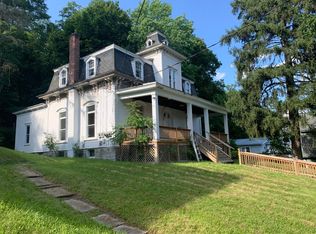 122 Chestnut St, Oneonta, NY 13820