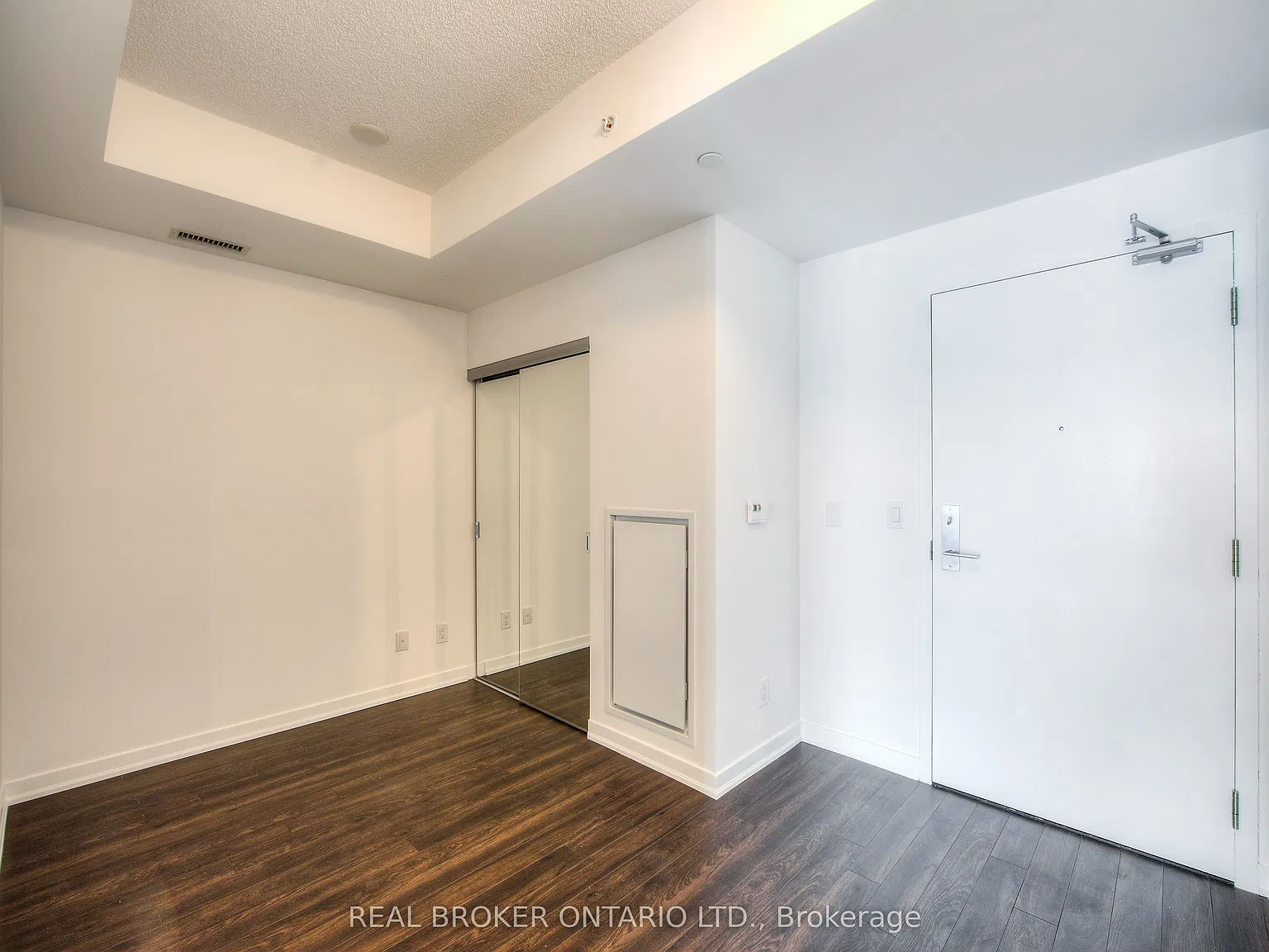 2 bed, $2,650 — Photo 2