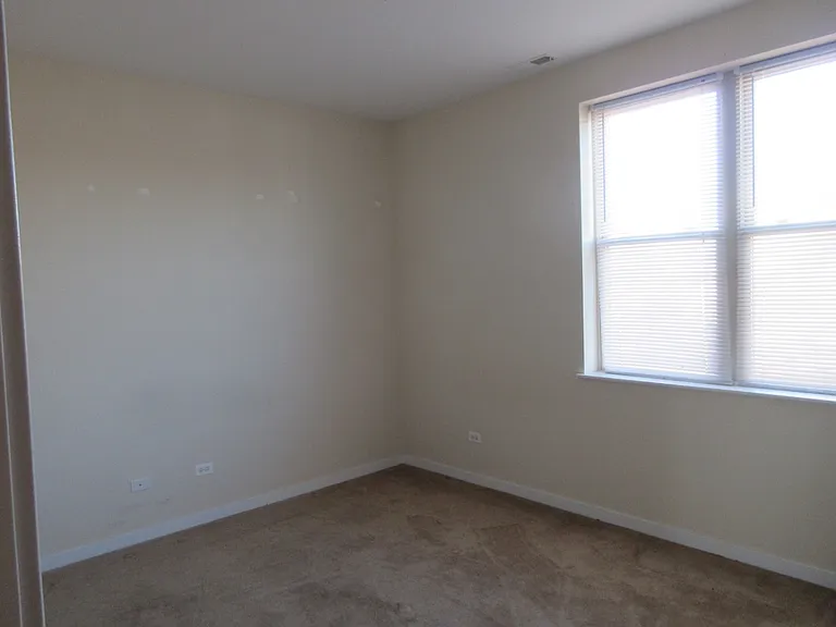 3559 N Milwaukee Ave #2B — Photo 16