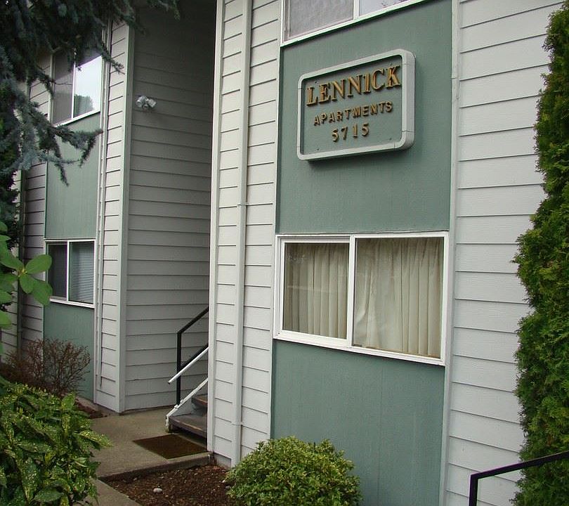 2nd image of 5715 N 30th St APT A1
