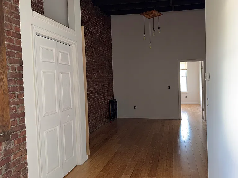 2709 Bergenline Ave #3B — Photo 10