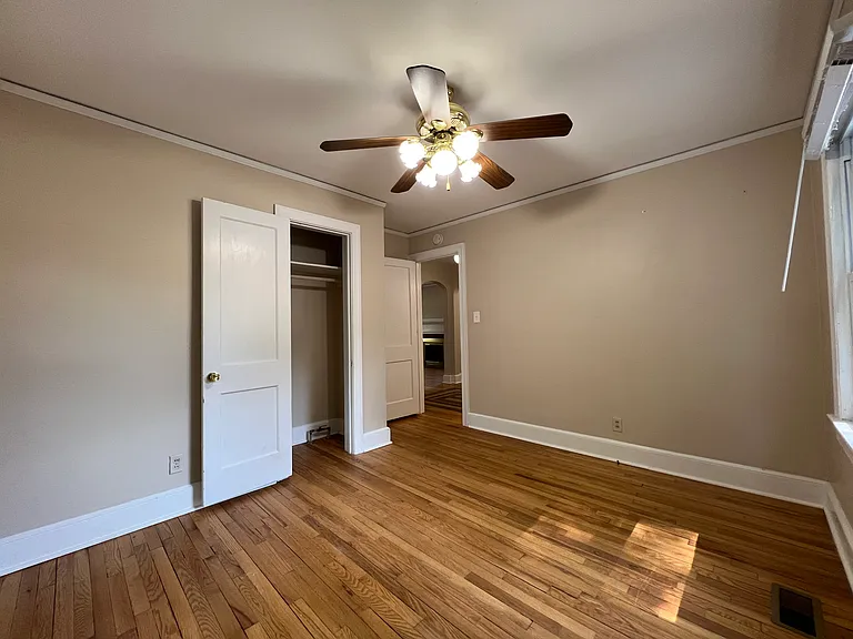 2601 Stratford Dr — Photo 9