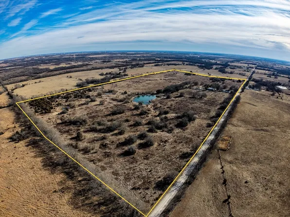 22250 Wallace Rd, Stark, KS 66775