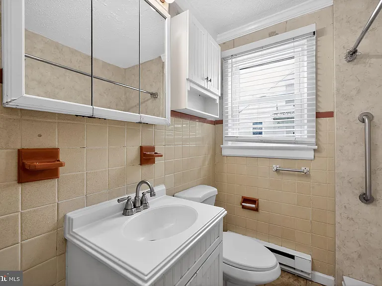 4225 Walsh Ave — Photo 20