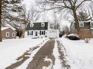 205 S Harmony Dr, Janesville, WI 53545