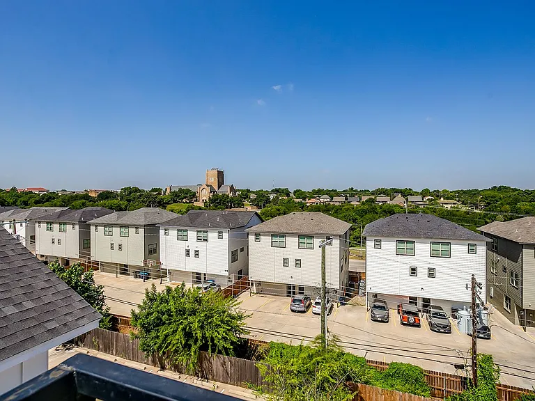 2822 Addison Park Ln #2822-2028 — Photo 5