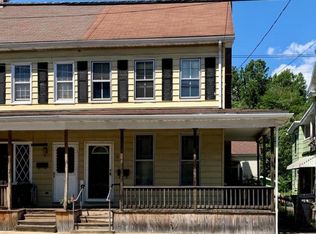 43 E Pottsville St, Pine grove, PA 17963
