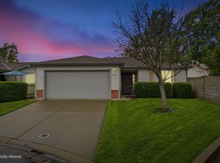 7317 Sunleaf Ln, Sacramento, CA 95828