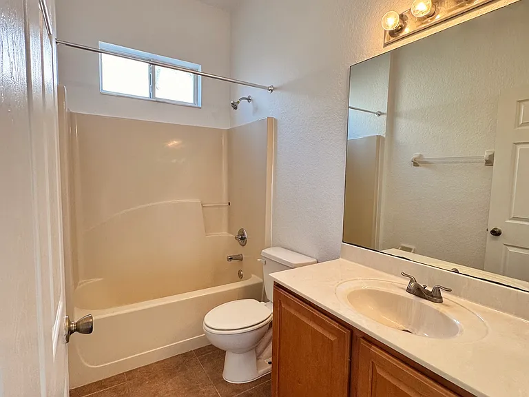 449 Bay Leaf Dr — Photo 12
