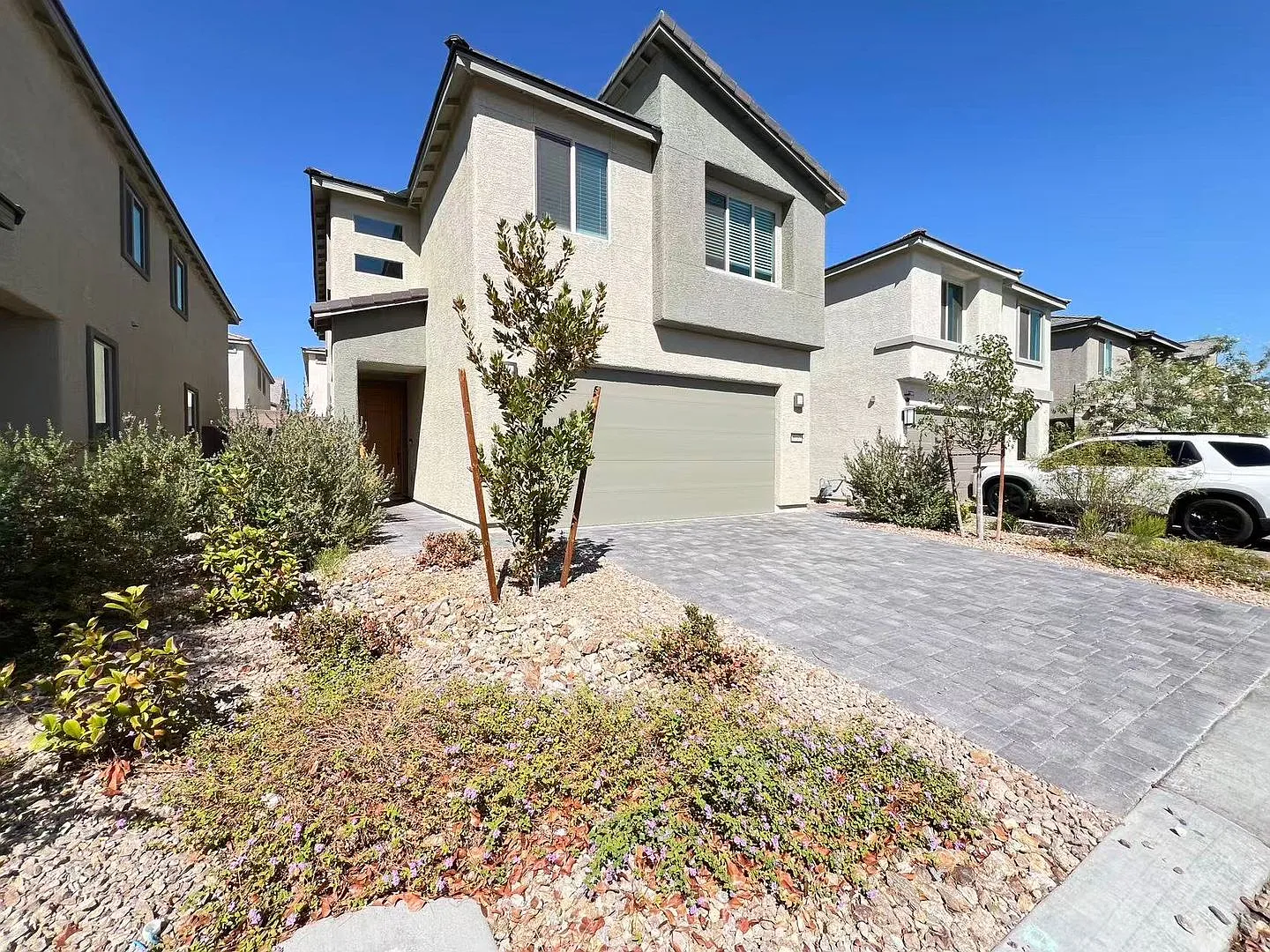 Fantastic 5-bedroom single-family house — Photo 2