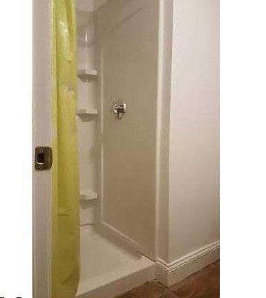 4th image of 350 Hope St E #B