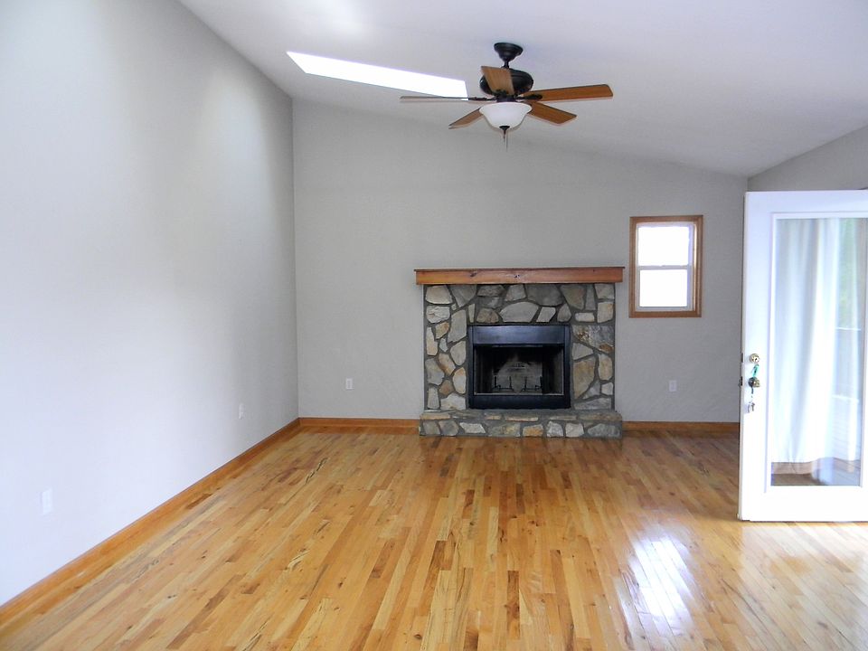 2nd image of 791 Joe Carver Rd