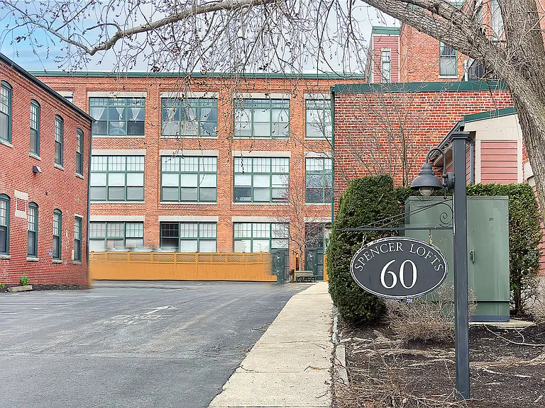181 Spencer Ave #25 — Photo 14