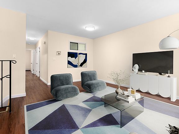 3rd image of 1172 Gates Ave Floor 2