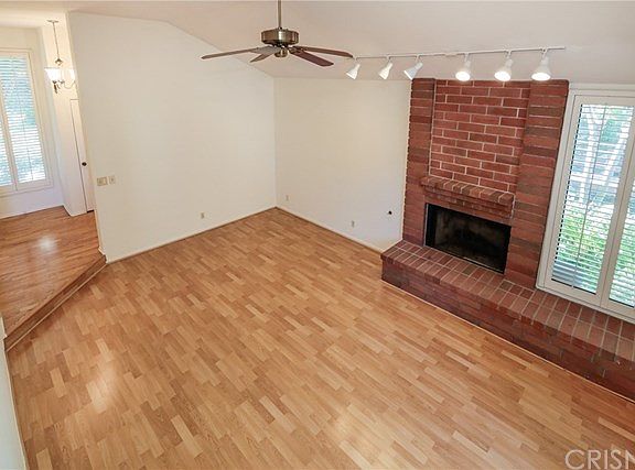 5th image of 21820 Marylee St Unit 235