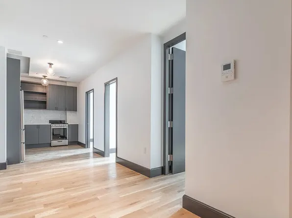 1134 Fulton Street image 2 of 20