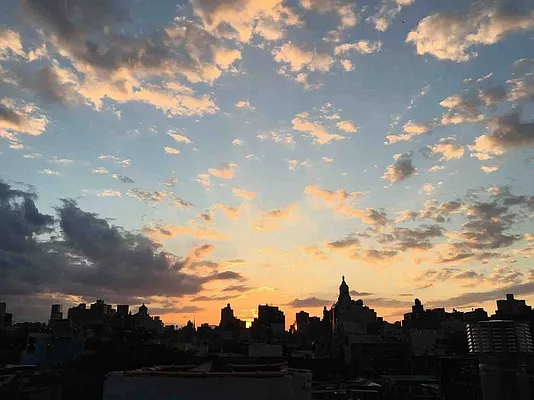 Rented by Compass | media 30