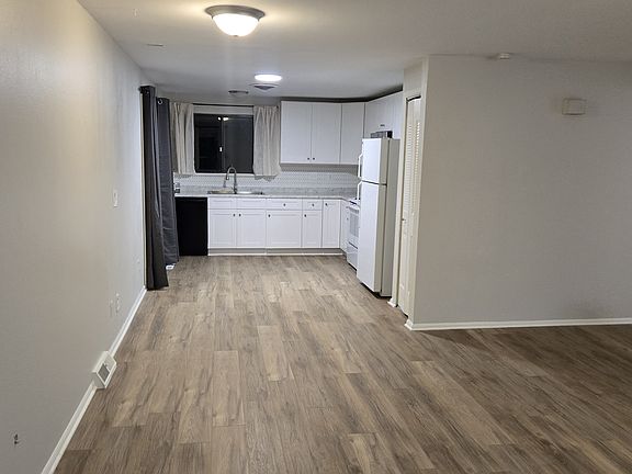 Upstairs Living Area