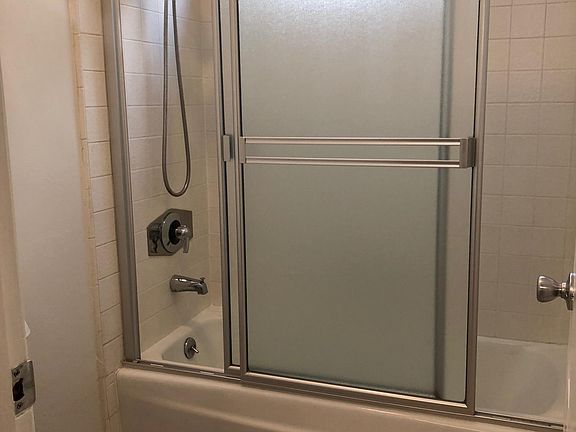 2nd image of 1835 Camden Ave #101