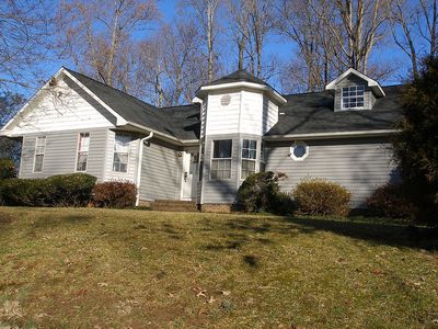 5015 Cedarwood Dr, Winston Salem, NC, 27103