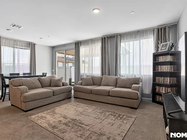6296 Aural Pl — Photo 3