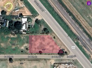 2287 E 48th St, Lubbock, TX 79404