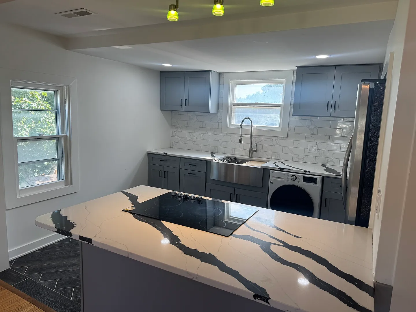 2 bed, 1300 sqft, $1,750 — Photo 3