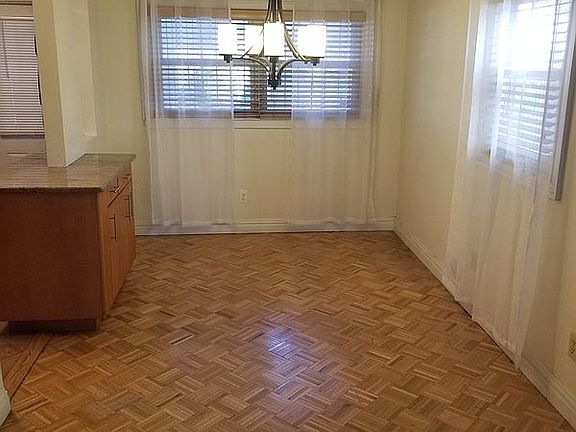 3rd image of 11007 178th St