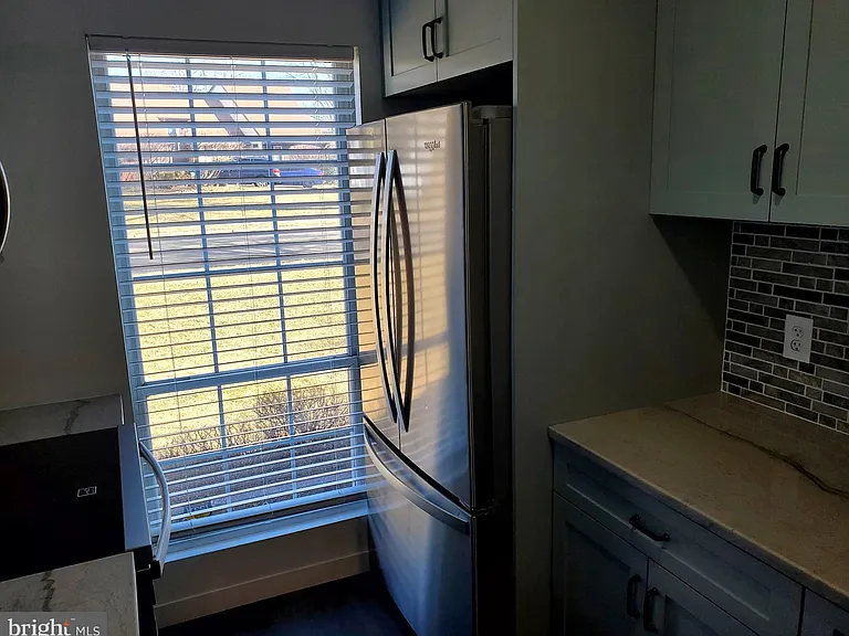 3 Banbury Ct — Photo 4