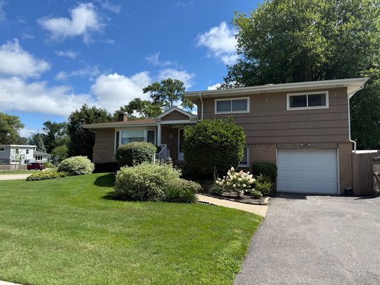 (Undisclosed Address), Deerfield, IL 60015