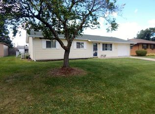 75 Fieldpoint Rd, Heath, OH 43056